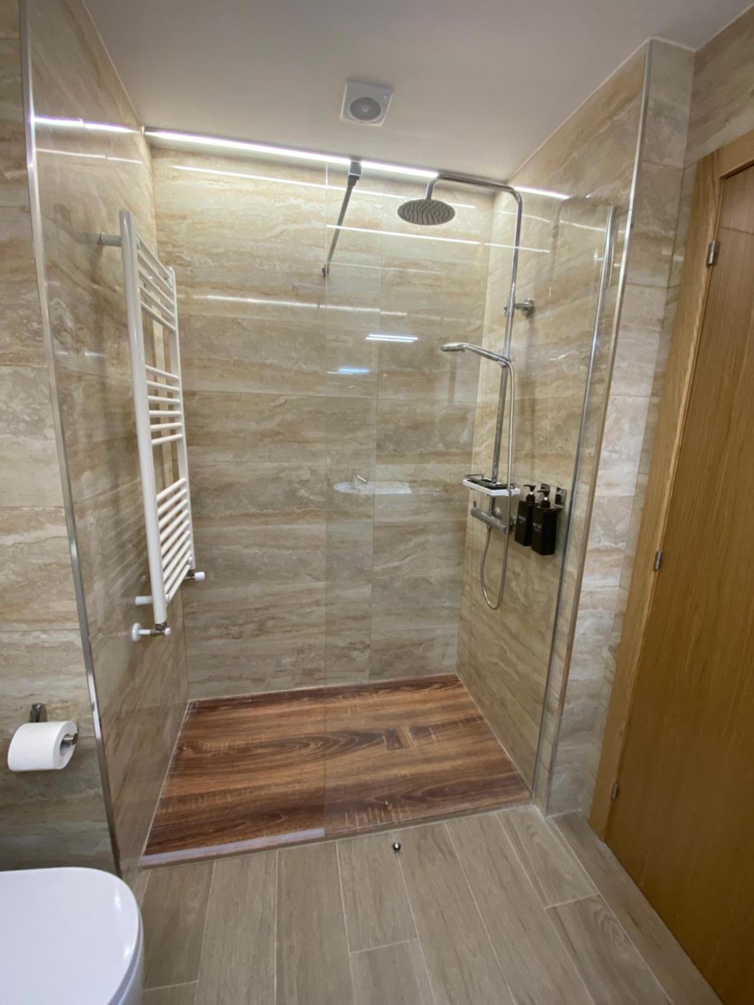 Apartamentos Luisa Santiago de Compostela Exterior foto